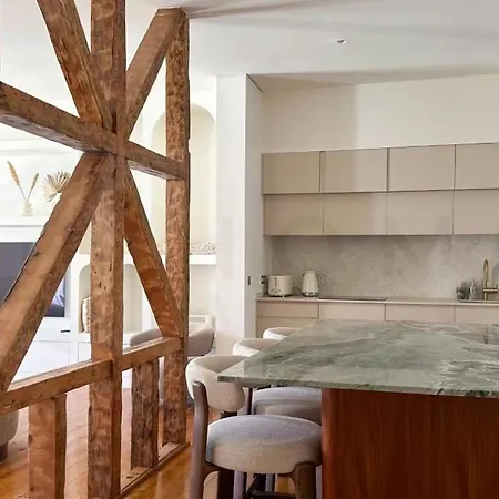 Апартаменты Sunny Architect 3 Bedrooms Center