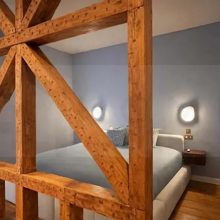 Sunny Architect 3 Bedrooms Center *